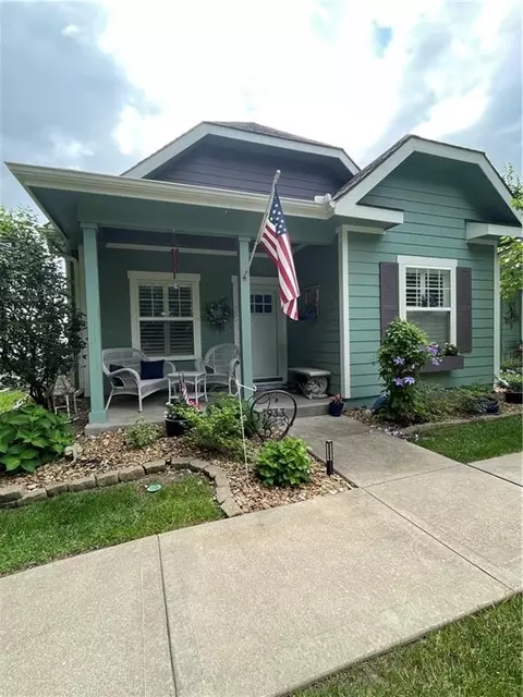 933 Redbuck Cir, Lees Summit, MO 64081
