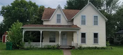 305 W Adams St, Butler, MO 64730