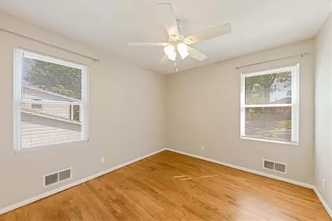 Bedroom - 16608 E 31st St, Independence, MO 64055 photo 5 of 6