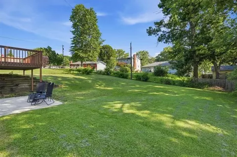Exterior - 16608 E 31st St, Independence, MO 64055 photo 3 of 5
