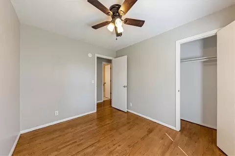 Bedroom - 16608 E 31st St, Independence, MO 64055 photo 4 of 6