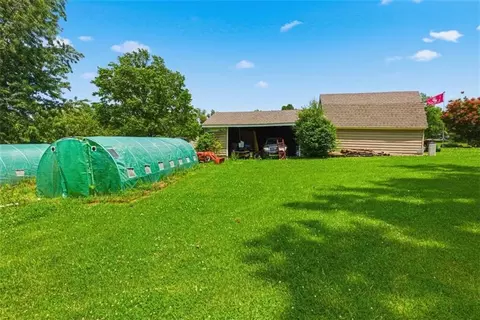 Exterior - 111 Elm St, Lathrop, MO 64465 photo 15 of 15