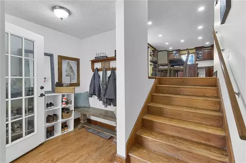 Entry Way - 111 Elm St, Lathrop, MO 64465 photo 5 of 11