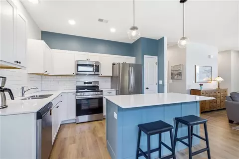 Kitchen - 27116 E Sycamore St, Lees Summit, MO 64086 photo 3 of 4
