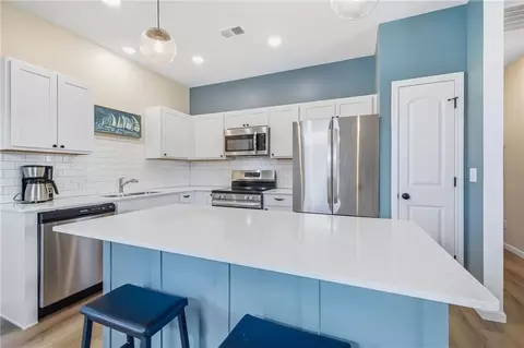 Kitchen - 27116 E Sycamore St, Lees Summit, MO 64086 photo 4 of 4