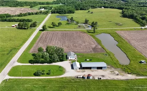 4419 Indiana Rd, Ottawa, KS 66067