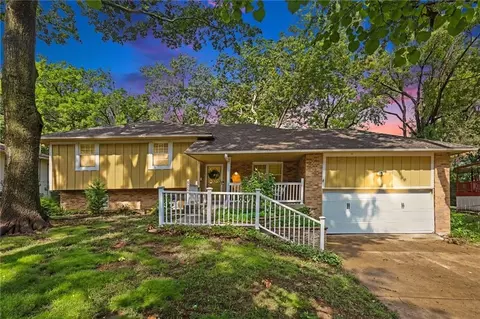 505 S Oscar St, Olathe, KS 66061