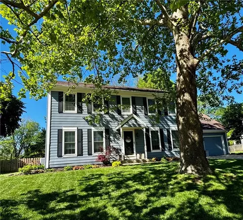 309 N Mesquite St, Olathe, KS 66061