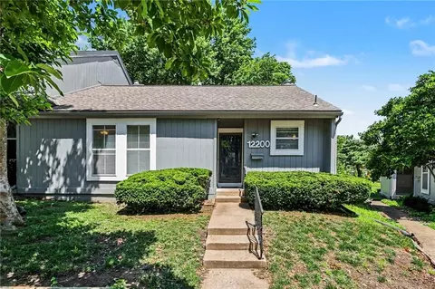12200 W 79th Ter, Lenexa, KS 66215