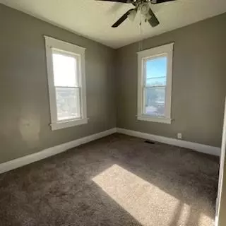 Bedroom - 3221 Mitchell Ave, Saint Joseph, MO 64507 photo 1 of 5