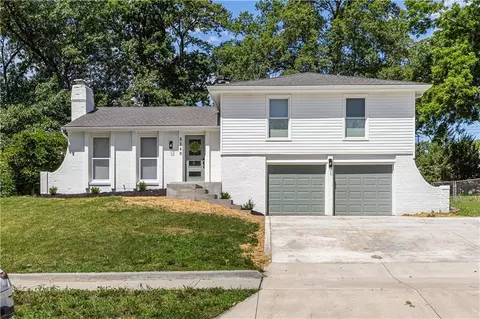 5140 Goodman Ln, Overland Park, KS 66202