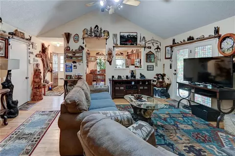Living - 18008 E Whitney Rd, Independence, MO 64057 photo 1 of 4