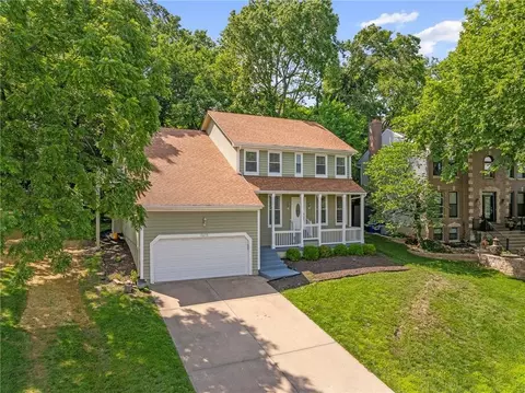 7618 Constance St, Lenexa, KS 66216