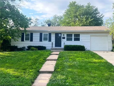 13712 E 38th Ter, Independence, MO 64055