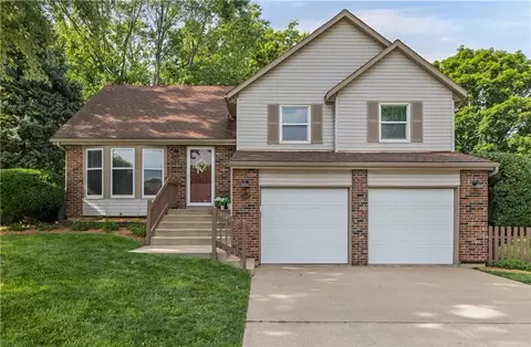 15622 W 125th St, Olathe, KS 66062