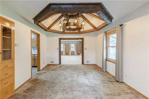 Living - 700 S Alexander Rd, Independence, MO 64056 photo 8 of 13
