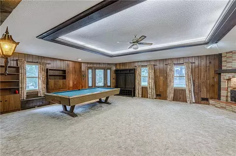Living - 700 S Alexander Rd, Independence, MO 64056 photo 11 of 13