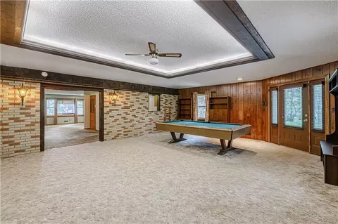 Living - 700 S Alexander Rd, Independence, MO 64056 photo 12 of 13