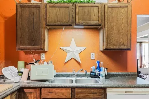 Kitchen - 170 N Stringer St, Humphreys, MO 64646 photo 4 of 4