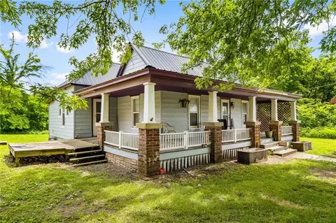 Exterior - 170 N Stringer St, Humphreys, MO 64646 photo 3 of 7