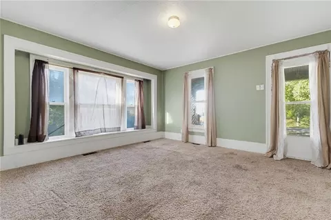 Living - 170 N Stringer St, Humphreys, MO 64646 photo 1 of 4