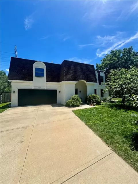 10531 Wedd St, Overland Park, KS 66212