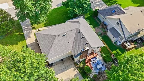View/Area - 18606 E 28th St, Independence, MO 64057 photo 2 of 3