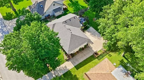 View/Area - 18606 E 28th St, Independence, MO 64057 photo 3 of 3