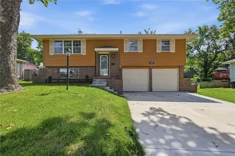 643 N 62nd Ter, Kansas City, KS 66102