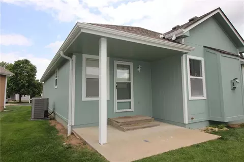Exterior - 17009 E 46th Street Ct, Independence, MO 64055 photo 4 of 4