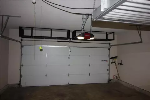 17009 E 46th Street Ct, Independence, MO 64055