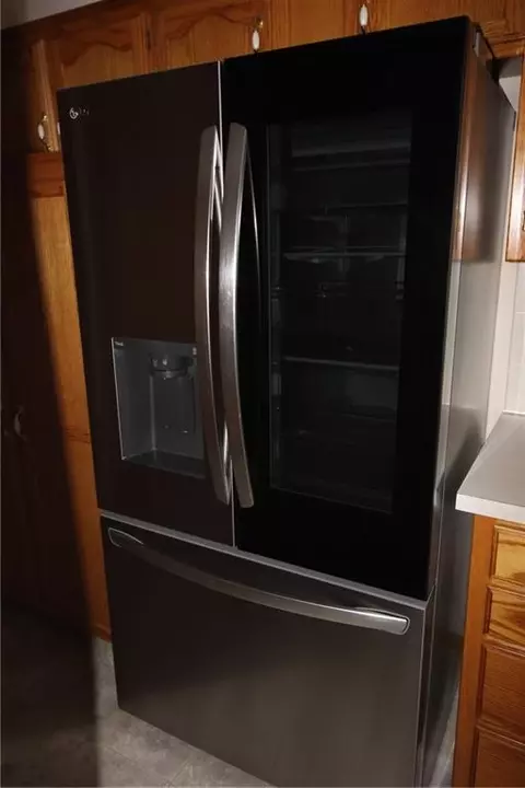 Kitchen - 17009 E 46th Street Ct, Independence, MO 64055 photo 5 of 7