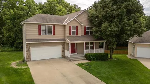 12202 N Highland Ave, Kansas City, MO 64165