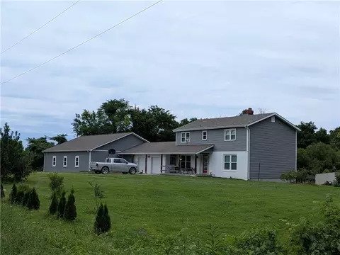25919 S Old Drum Rd, Garden City, MO 64747