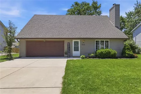 14813 W 149 Ct, Olathe, KS 66062