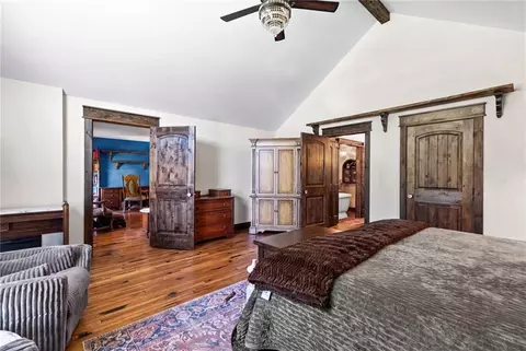 Bedroom - 8686 SE 69 Hwy, Cameron, MO 64429 photo 5 of 11