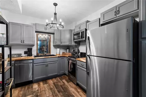 Kitchen - 8686 SE 69 Hwy, Cameron, MO 64429 photo 4 of 4
