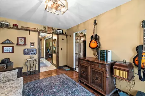 Entry Way - 8686 SE 69 Hwy, Cameron, MO 64429 photo 1 of 3