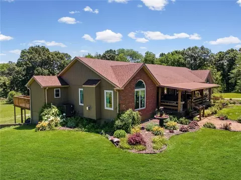 Exterior - 8686 SE 69 Hwy, Cameron, MO 64429 photo 6 of 12