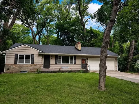 10420 Palmer Ave, Kansas City, MO 64134
