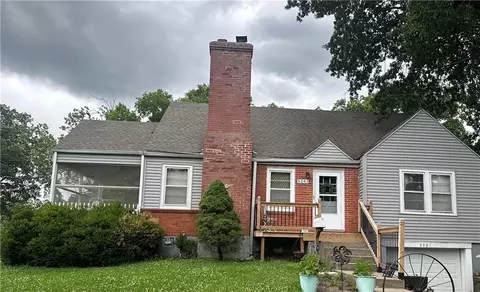 5341 N Spruce Ave, Kansas City, MO 64119