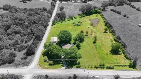 View/Area - 1748 E 800th Rd, Lawrence, KS 66049 photo 2 of 11