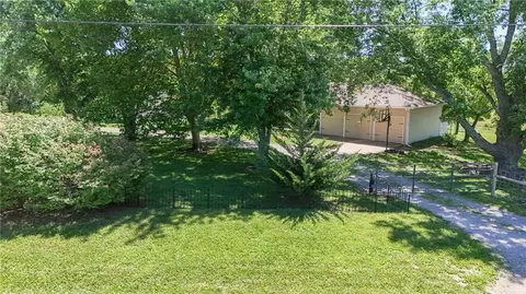 Exterior - 1748 E 800th Rd, Lawrence, KS 66049 photo 16 of 16