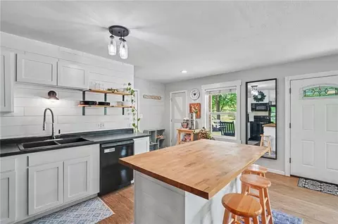 Kitchen - 1748 E 800th Rd, Lawrence, KS 66049 photo 4 of 4