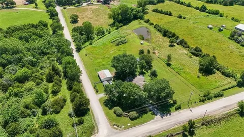 View/Area - 1748 E 800th Rd, Lawrence, KS 66049 photo 3 of 11