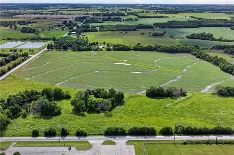 View/Area - 406 N Center Ave, Parker, KS 66072 photo 2 of 8