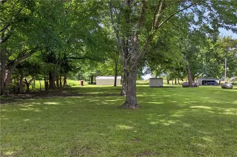 Exterior - 406 N Center Ave, Parker, KS 66072 photo 6 of 8