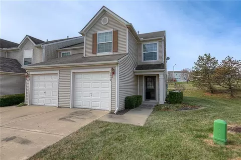 5415 N Mercier Ave, Kansas City, MO 64118