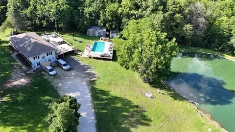 17909 S Hill Top Rd, Pleasant Hill, MO 64080