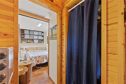 Entry Way - 24-28 Hackberry Rd, Mapleton, KS 66754 photo 3 of 3